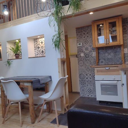 Studio Blizko Centra, Zilinska 20 Bratislava Luaran gambar